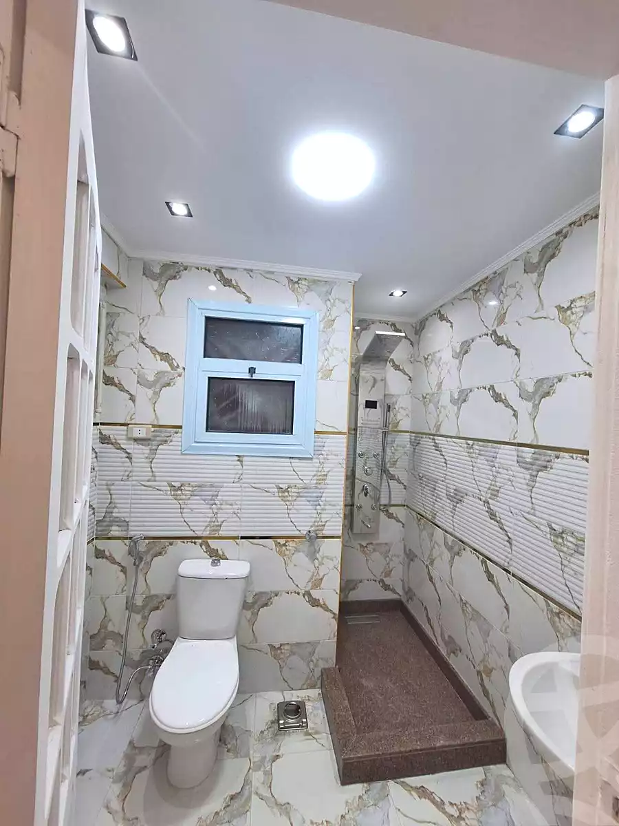 https://aqarmap.com.eg/ar/listing/6688526-for-sale-alexandria-sydy-bshr-sydy-bshr-bhry-gamal-abd-el-nasir-st