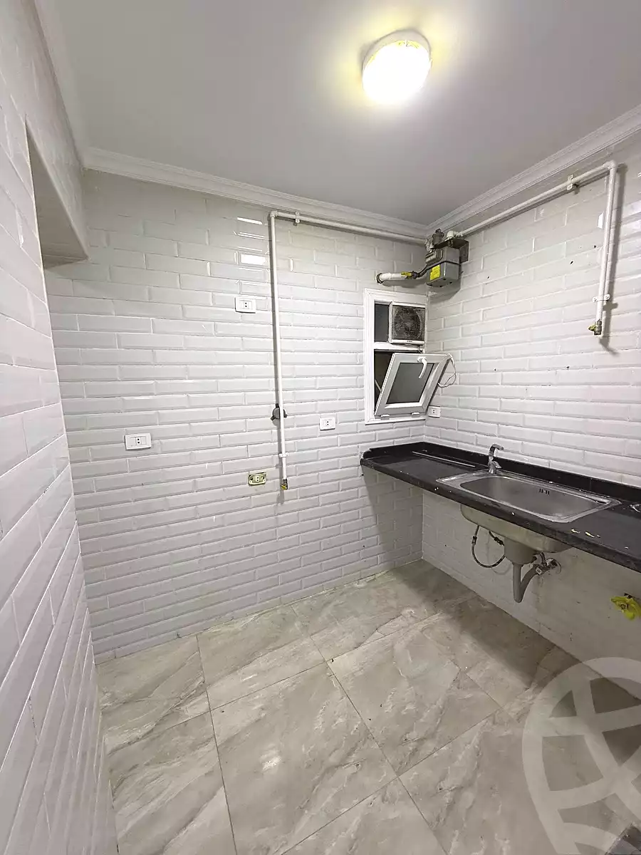 https://aqarmap.com.eg/en/listing/6688697-for-sale-alexandria-sydy-bshr-sydy-bshr-bhry