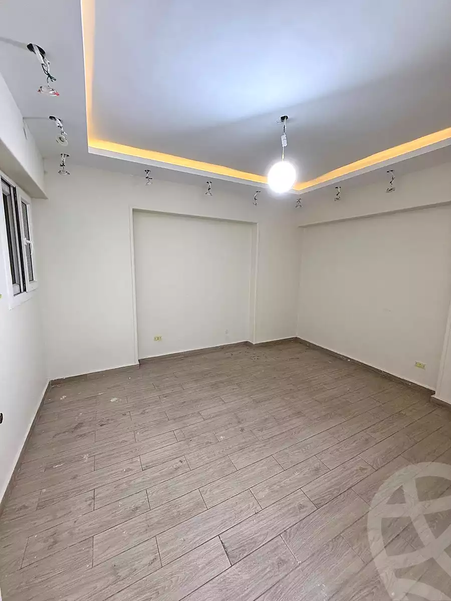 https://aqarmap.com.eg/en/listing/6688697-for-sale-alexandria-sydy-bshr-sydy-bshr-bhry