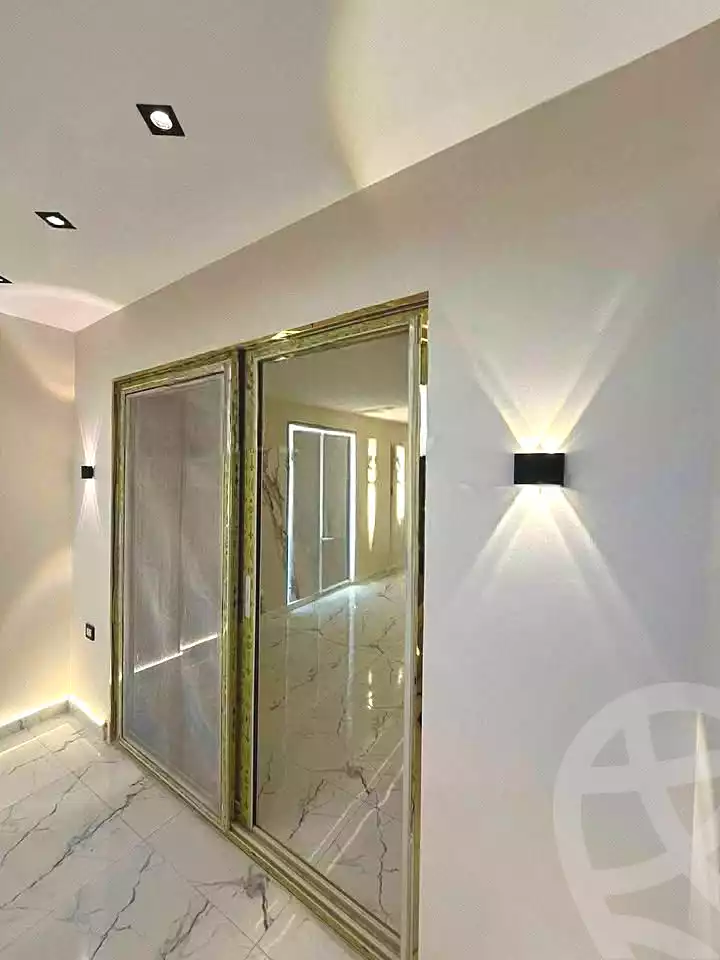 https://aqarmap.com.eg/ar/listing/6689380-for-sale-alexandria-l-jmy-lbytsh-bianchiii-el-arbaeen-st