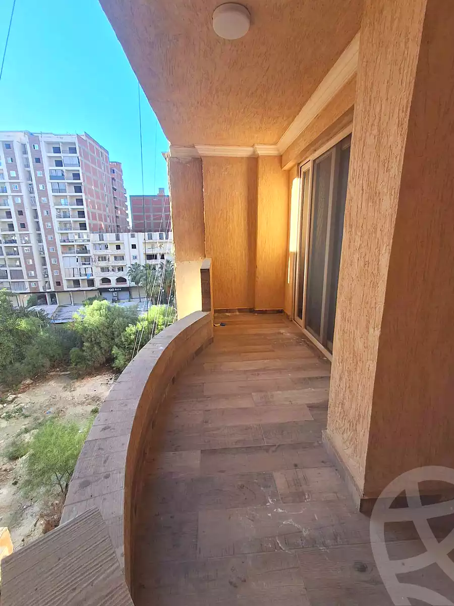 https://aqarmap.com.eg/ar/listing/6689394-for-sale-alexandria-l-jmy-lbytsh-bianchiii-el-bashwat-st