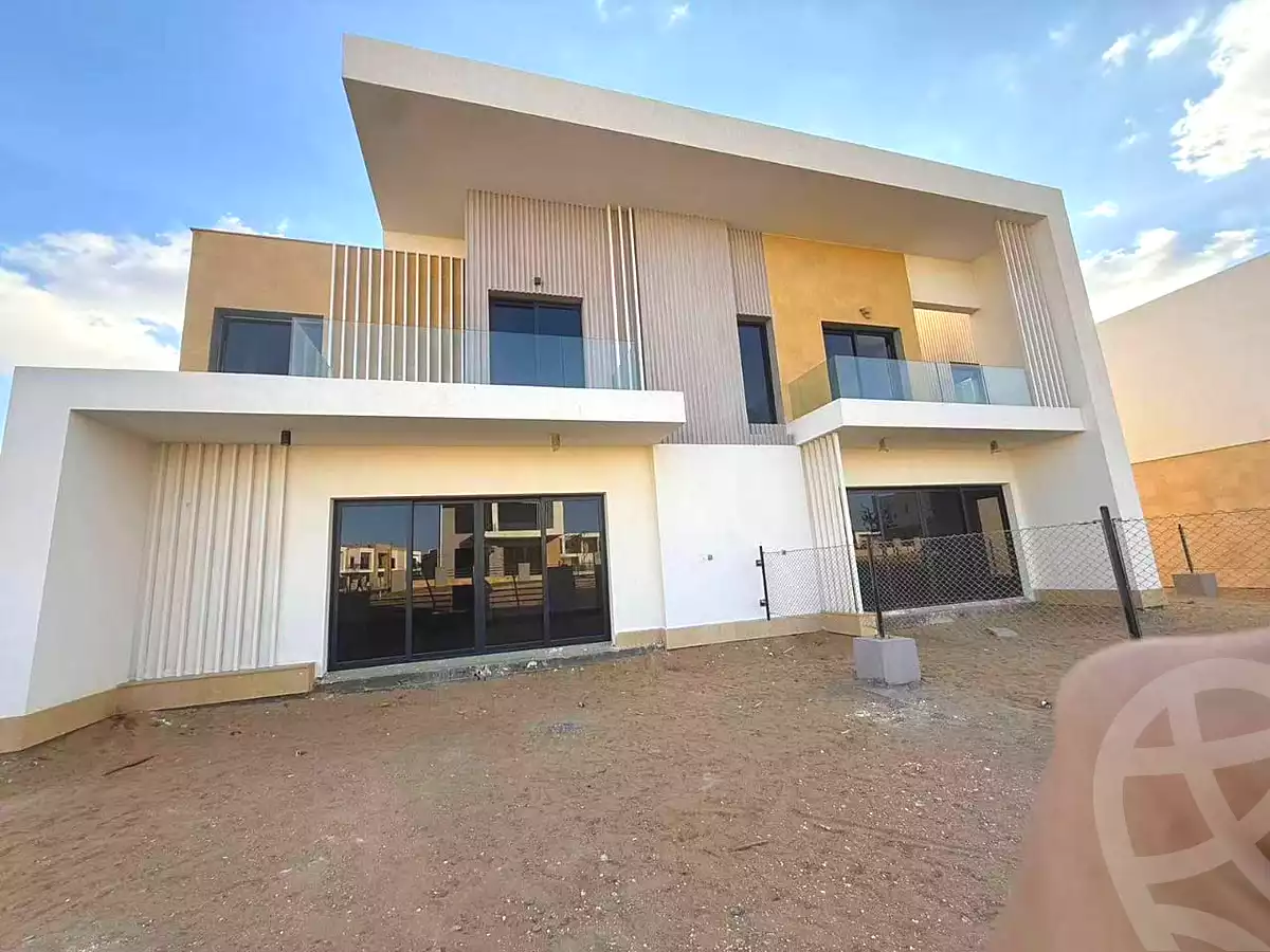 https://aqarmap.com.eg/ar/listing/6690583-for-sale-cairo-new-cairo-compounds-zyd-yst