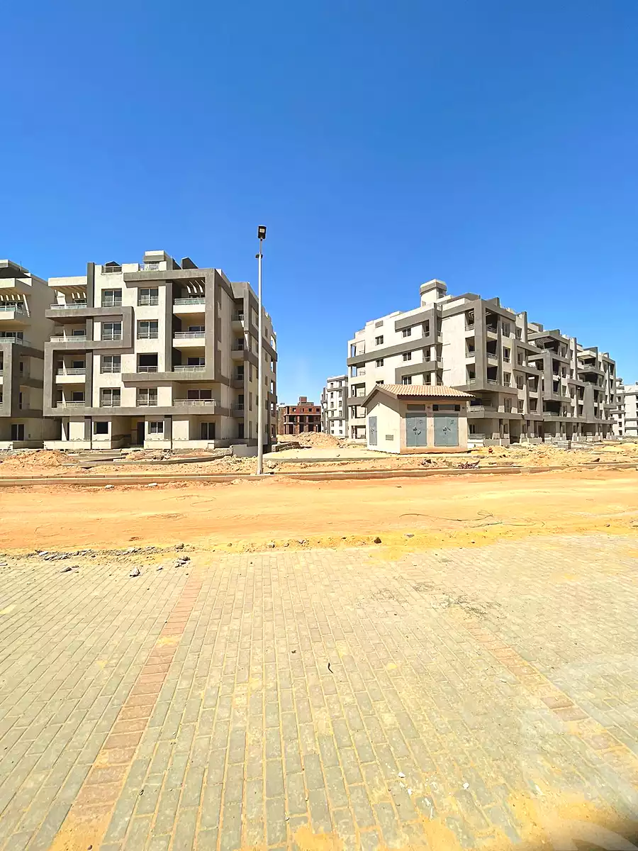 https://aqarmap.com.eg/ar/listing/6690794-for-sale-cairo-6th-of-october-compounds-kmbwnd-jm-lqhr