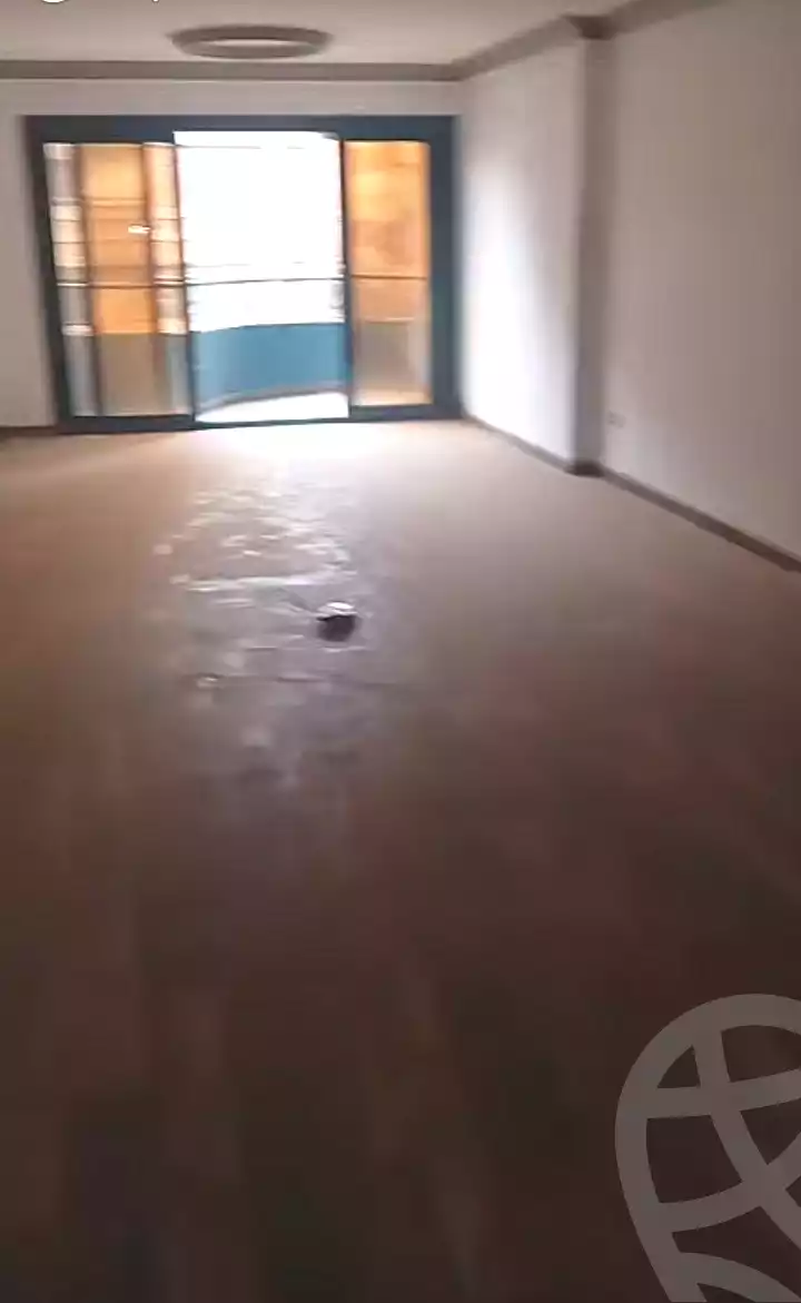 https://aqarmap.com.eg/ar/listing/6690871-for-sale-cairo-ain-shams-ain-shams-el-sharkia-el-zahraa-st
