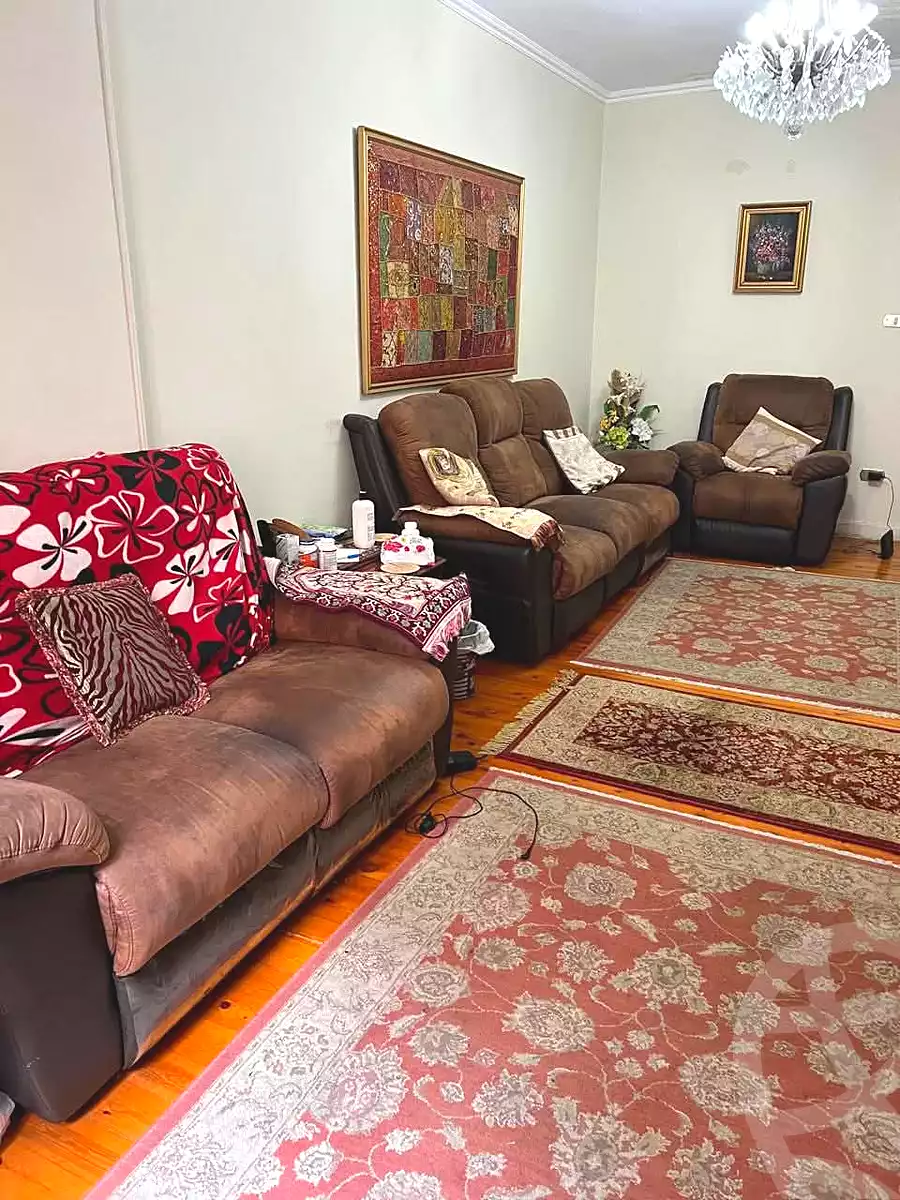 https://aqarmap.com.eg/ar/listing/6691347-for-sale-alexandria-ganaklis