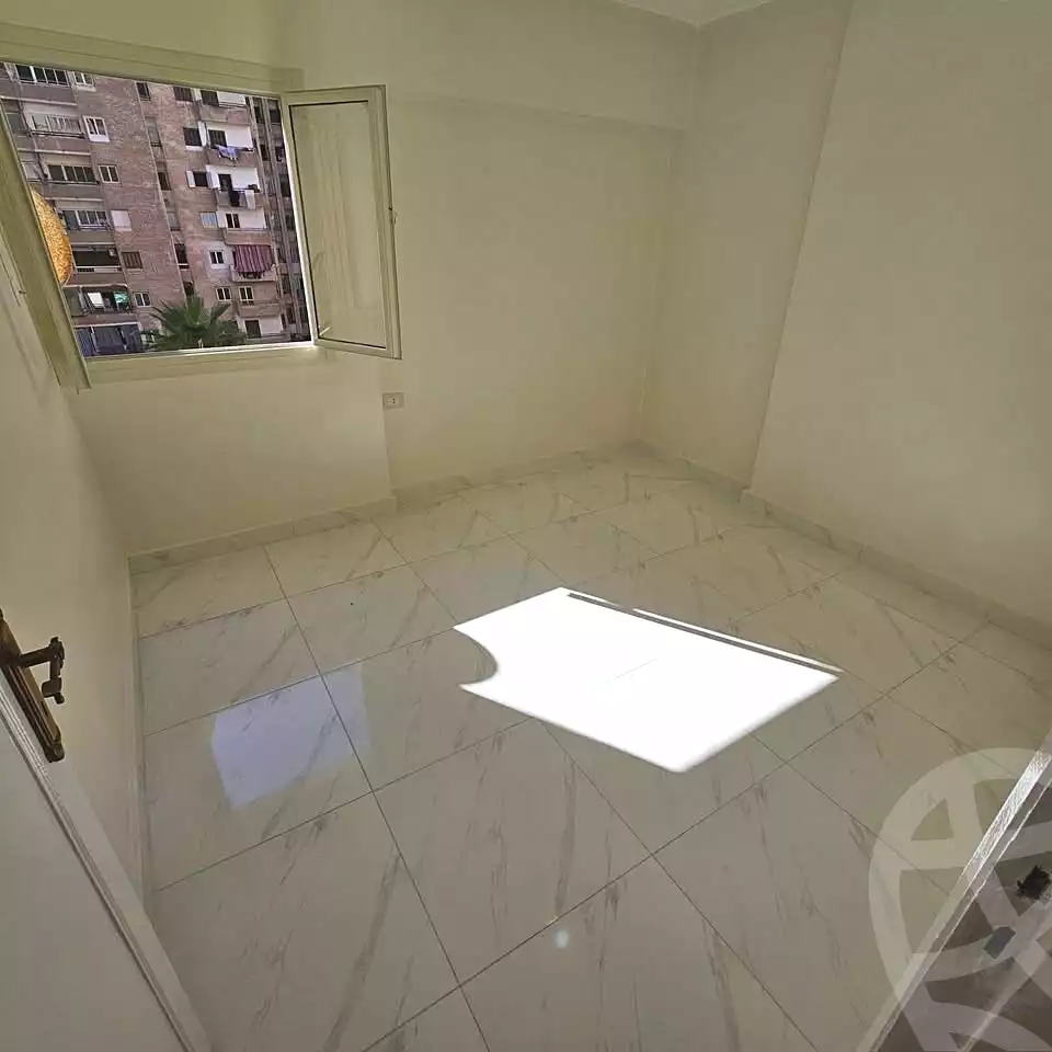 https://aqarmap.com.eg/en/listing/6691677-for-sale-alexandria-miami-shr-jml-bd-lnsr