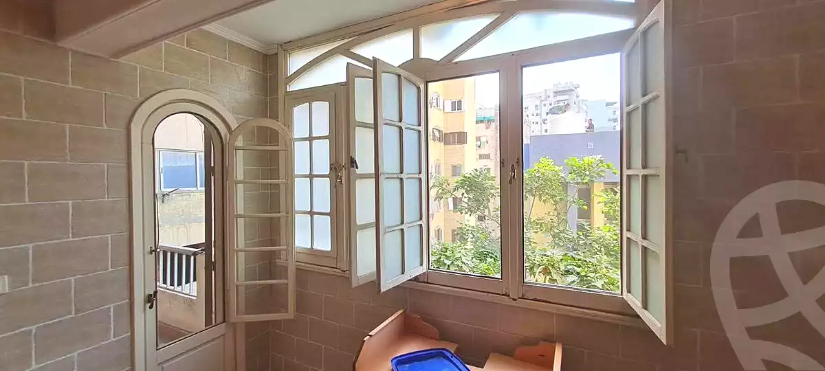 https://aqarmap.com.eg/ar/listing/6692234-for-sale-alexandria-l-jmy-lbytsh-al-samalehy-1-st