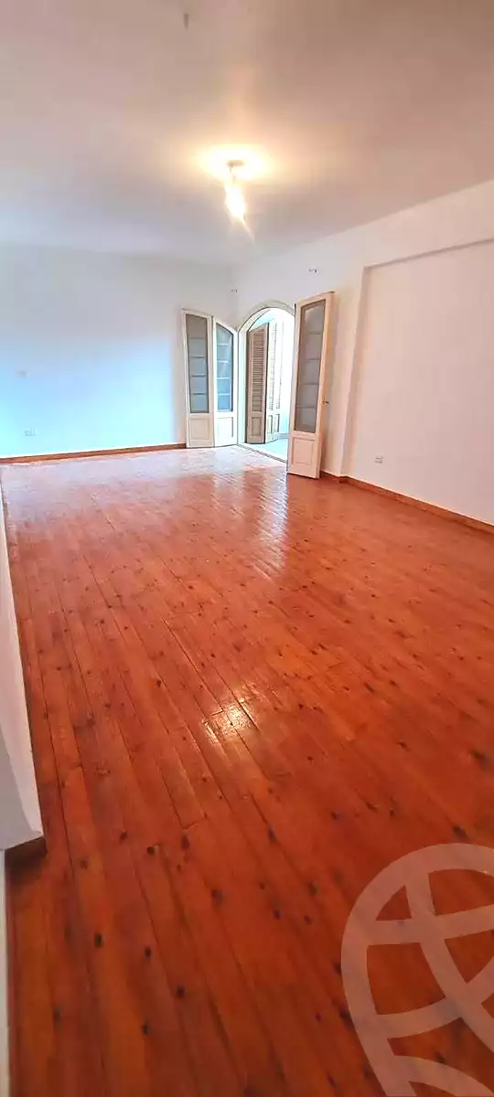 https://aqarmap.com.eg/ar/listing/6692252-for-sale-alexandria-l-jmy-lbytsh-al-samalehy-1-st