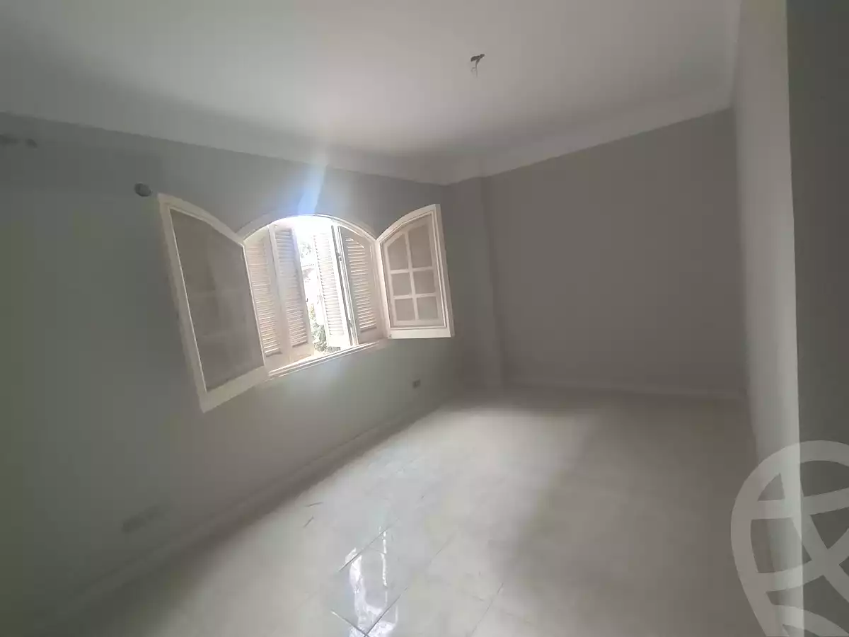 https://aqarmap.com.eg/ar/listing/6692755-for-sale-cairo-new-cairo-el-ahyaa-first-neighborhood-street-3