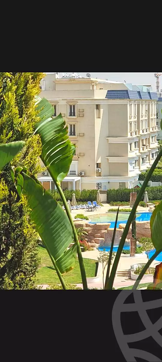 https://aqarmap.com.eg/en/listing/6692797-for-sale-cairo-new-cairo-compounds-mountain-view-hyde-park
