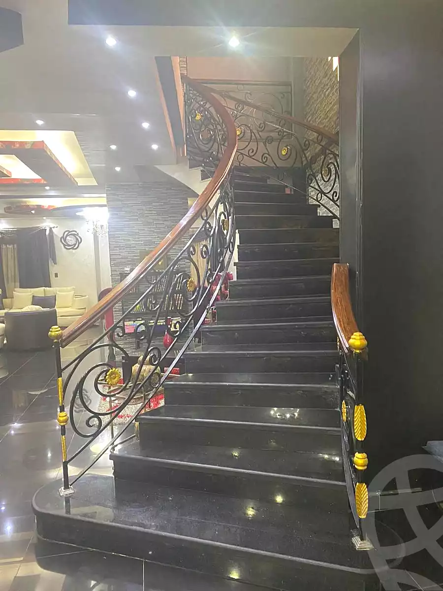 https://aqarmap.com.eg/ar/listing/6692894-for-rent-cairo-new-cairo-el-narges-el-narges-5-abo-bakr-el-sedeek-st