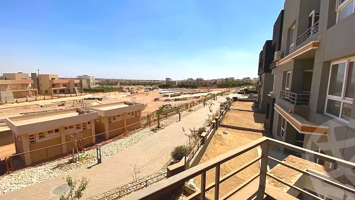 https://aqarmap.com.eg/ar/listing/6693171-for-sale-cairo-6th-of-october-compounds-kyn