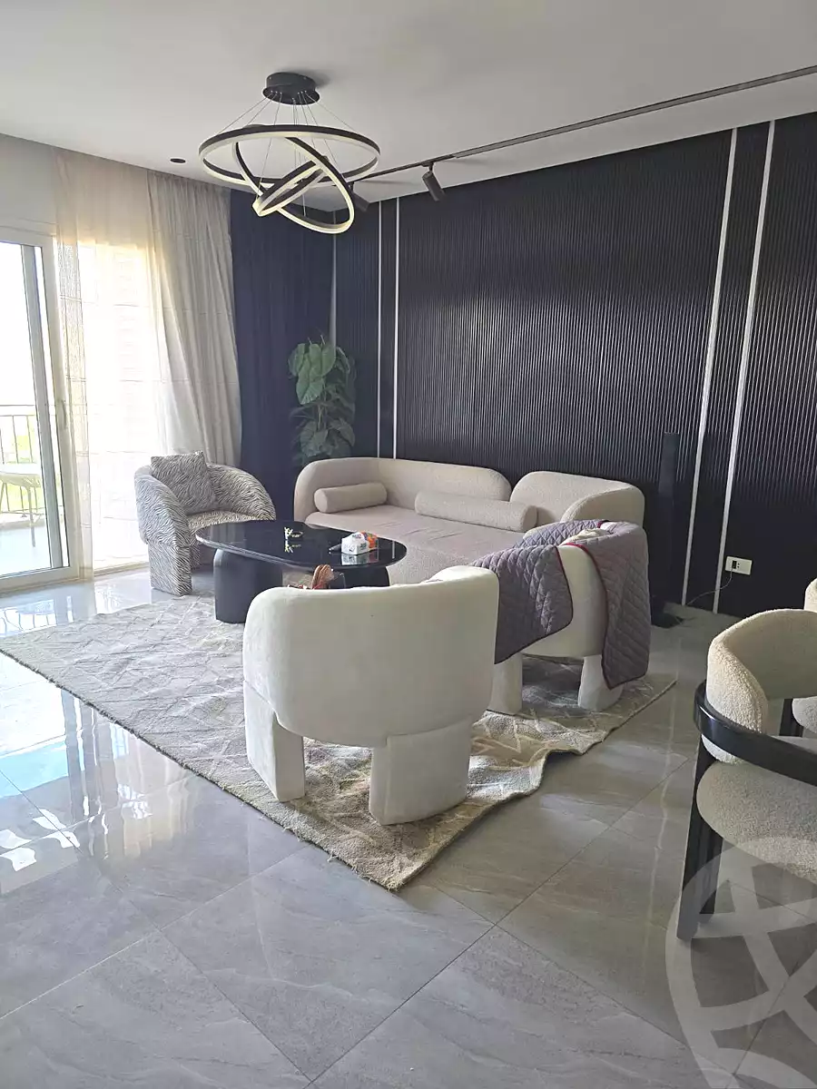 https://aqarmap.com.eg/en/listing/6693363-for-rent-cairo-6th-of-october-compounds-october-plaza