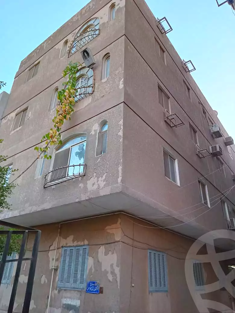 https://aqarmap.com.eg/ar/listing/6693522-for-sale-cairo-helwan-helwan-el-sharkeya-zaki-hawas-st