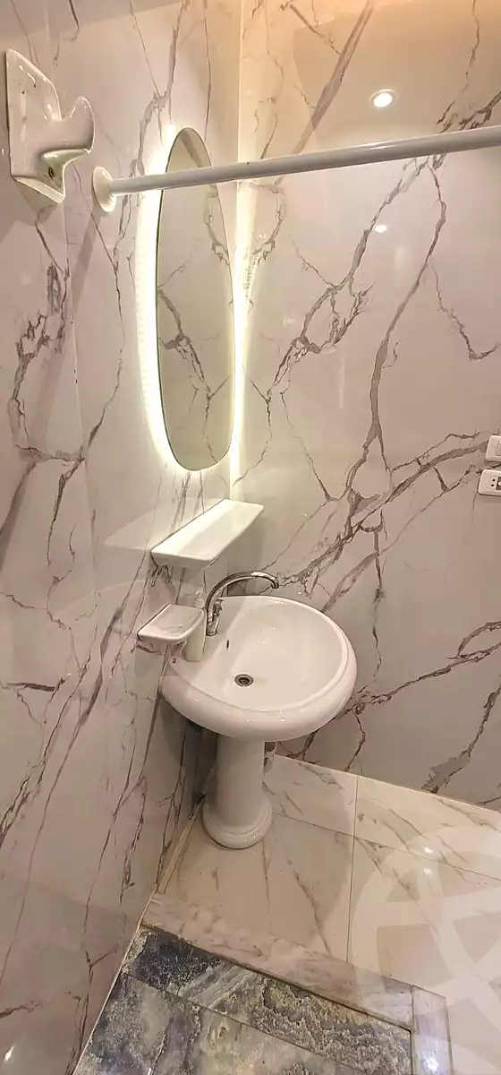 https://aqarmap.com.eg/ar/listing/6693745-for-rent-cairo-new-cairo-90th-street-auc