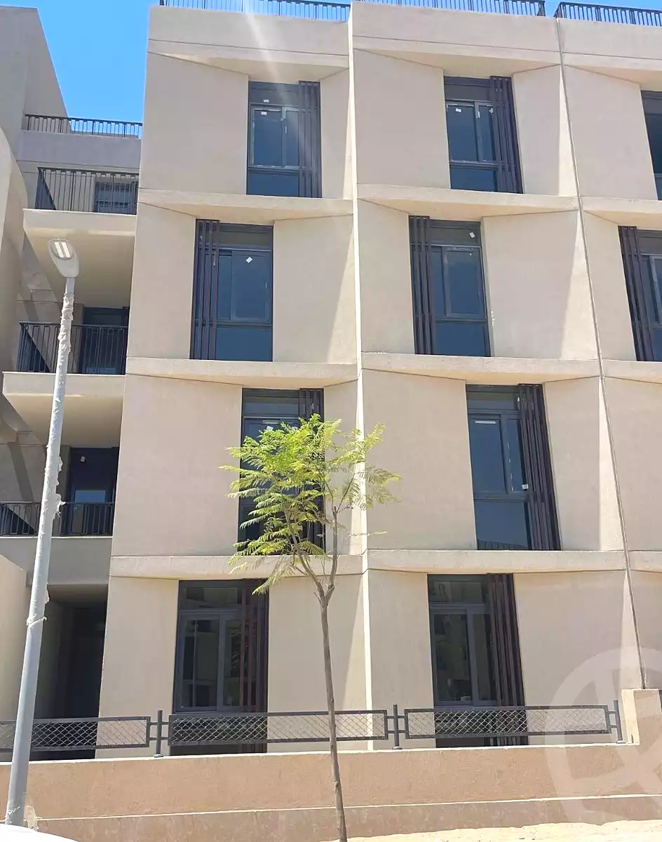 https://aqarmap.com.eg/ar/listing/6693729-for-sale-cairo-el-sheikh-zayed-city-lshykh-zyd-ljdyd-vye