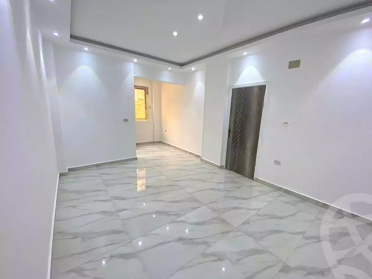 https://aqarmap.com.eg/ar/listing/6693900-for-sale-cairo-new-cairo-el-ahyaa-first-neighborhood-street-1
