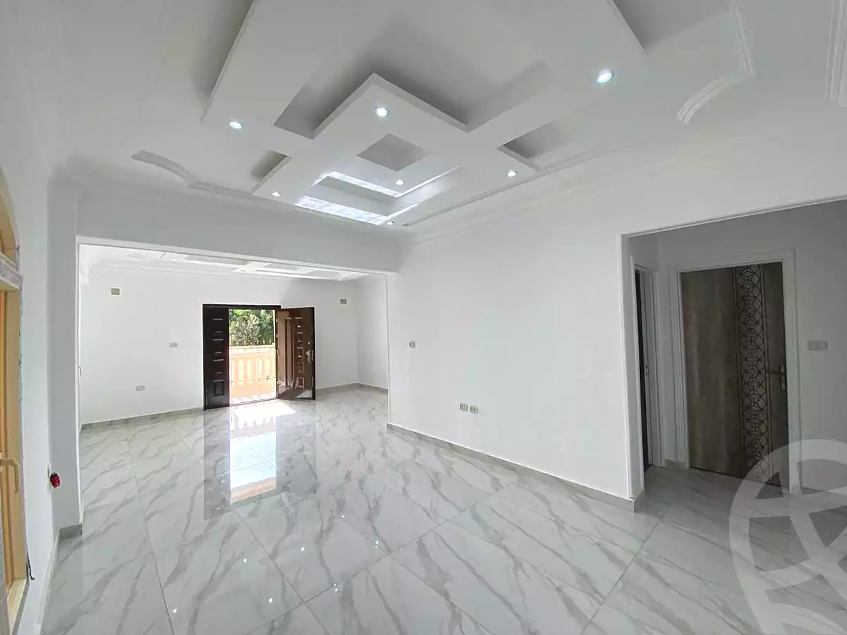 https://aqarmap.com.eg/ar/listing/6693900-for-sale-cairo-new-cairo-el-ahyaa-first-neighborhood-street-1