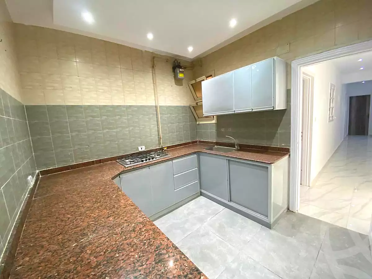 https://aqarmap.com.eg/ar/listing/6693900-for-sale-cairo-new-cairo-el-ahyaa-first-neighborhood-street-1