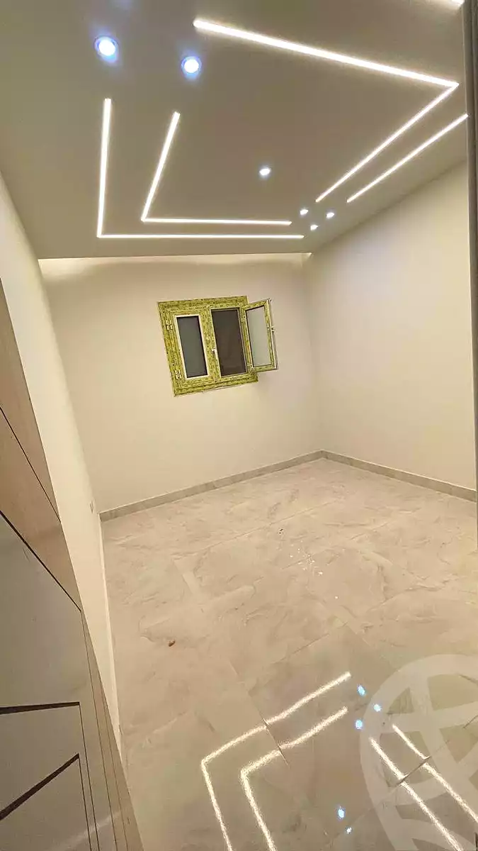 https://aqarmap.com.eg/ar/listing/6693978-for-sale-alexandria-l-jmy-lbytsh-ibrahim-othman-st