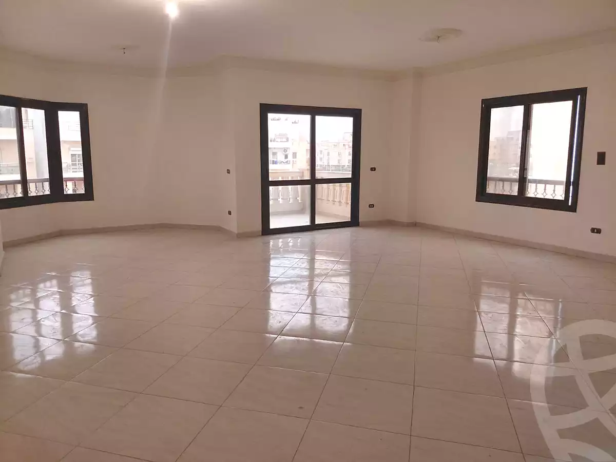 https://aqarmap.com.eg/ar/listing/6694026-for-rent-cairo-new-cairo-first-settlement-neighbourhood-10-el-shaheed-abdul-fattah-ahmed-st
