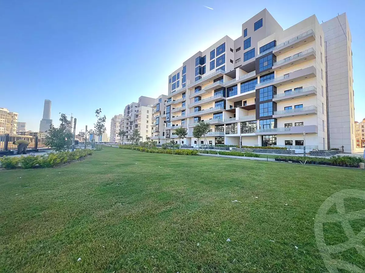 https://aqarmap.com.eg/ar/listing/6694121-for-sale-cairo-new-administrative-capital-r3-jade-park-compound-city-edge