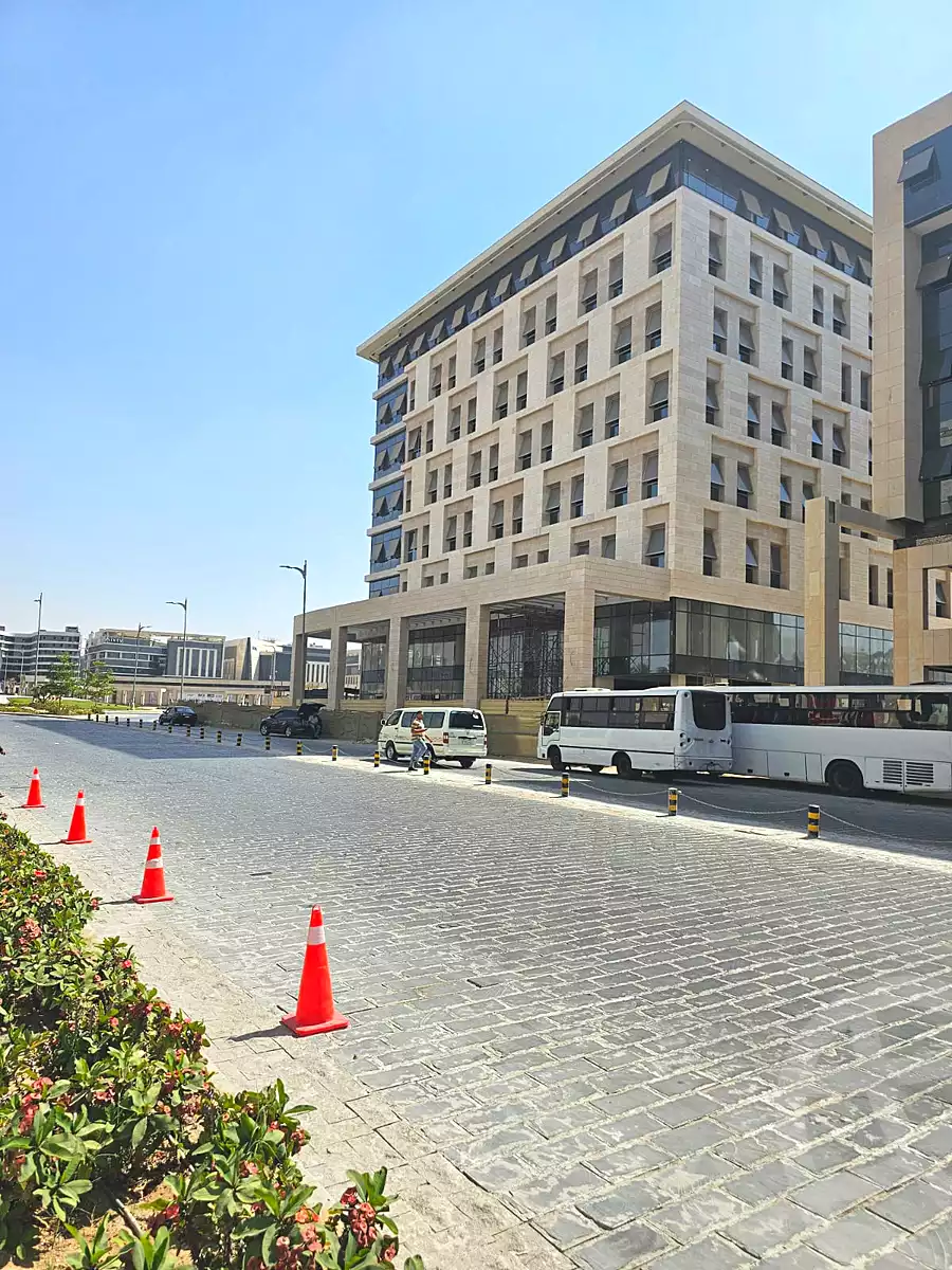 https://aqarmap.com.eg/ar/listing/6694673-for-sale-cairo-new-cairo-90th-street-northern-90th-street