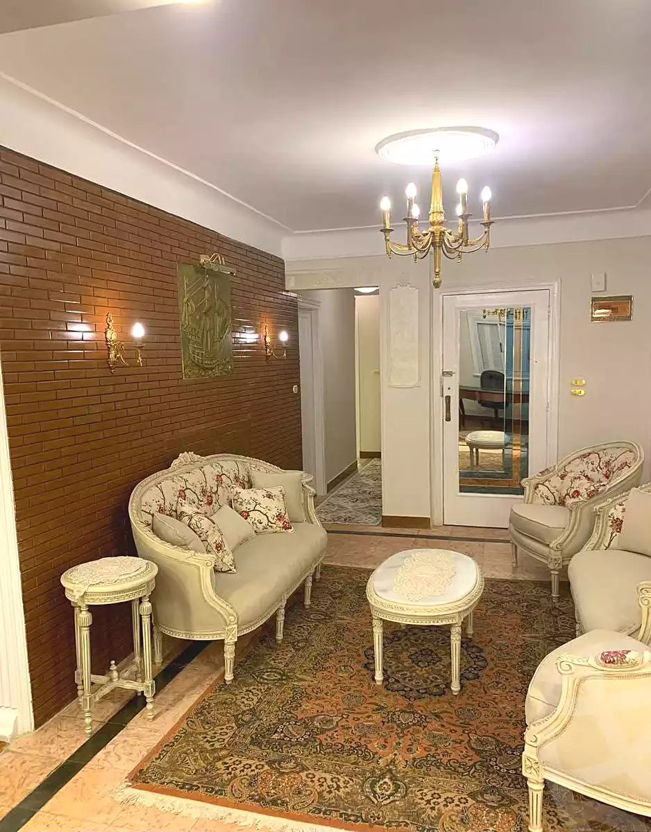 https://aqarmap.com.eg/ar/listing/6694831-for-sale-alexandria-moharram-bey-el-rasafa-st