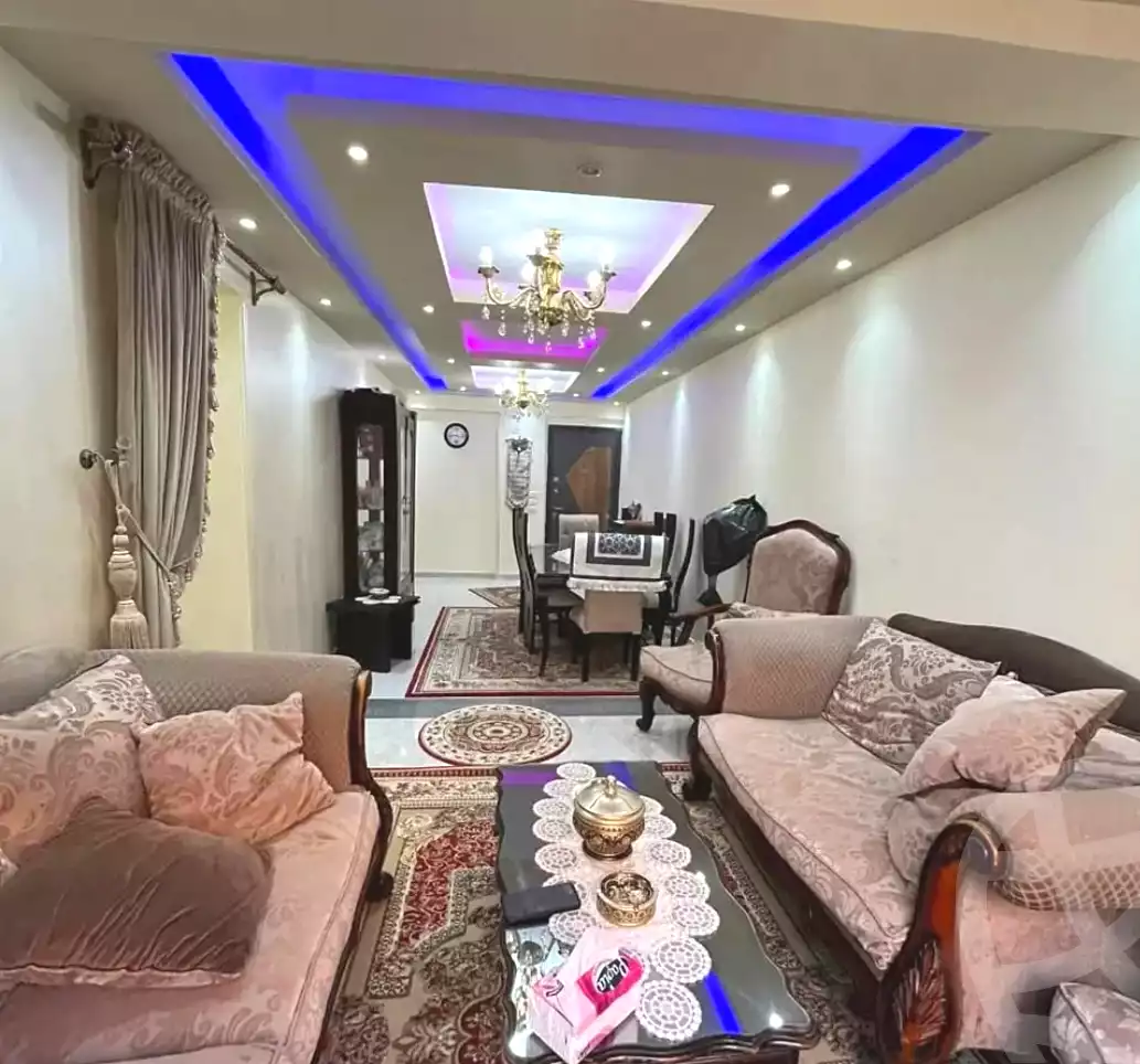 https://aqarmap.com.eg/ar/listing/6694975-for-sale-alexandria-l-jmy-lbytsh-ibrahim-othman-st