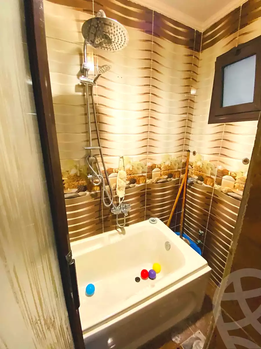 https://aqarmap.com.eg/ar/listing/6695360-for-sale-alexandria-l-jmy-lbytsh-shahr-al-assal-st