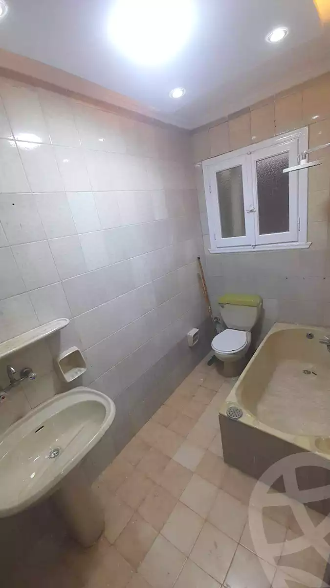 https://aqarmap.com.eg/ar/listing/6695436-for-sale-alexandria-l-jmy-lbytsh-bianchiii