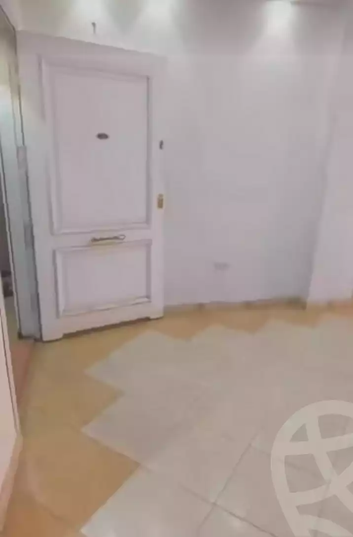 https://aqarmap.com.eg/ar/listing/6695829-for-sale-cairo-el-haram-shareaa-khatem-el-morsalen