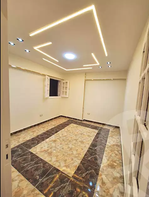 https://aqarmap.com.eg/ar/listing/6695980-for-sale-alexandria-sydy-bshr-sydy-bshr-bhry-street-17
