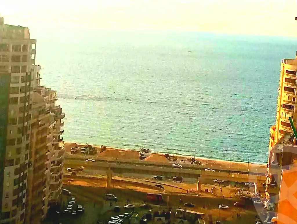 https://aqarmap.com.eg/ar/listing/6697285-for-sale-alexandria-sydy-bshr-sydy-bshr-bhry-shr-mhmd-njyb