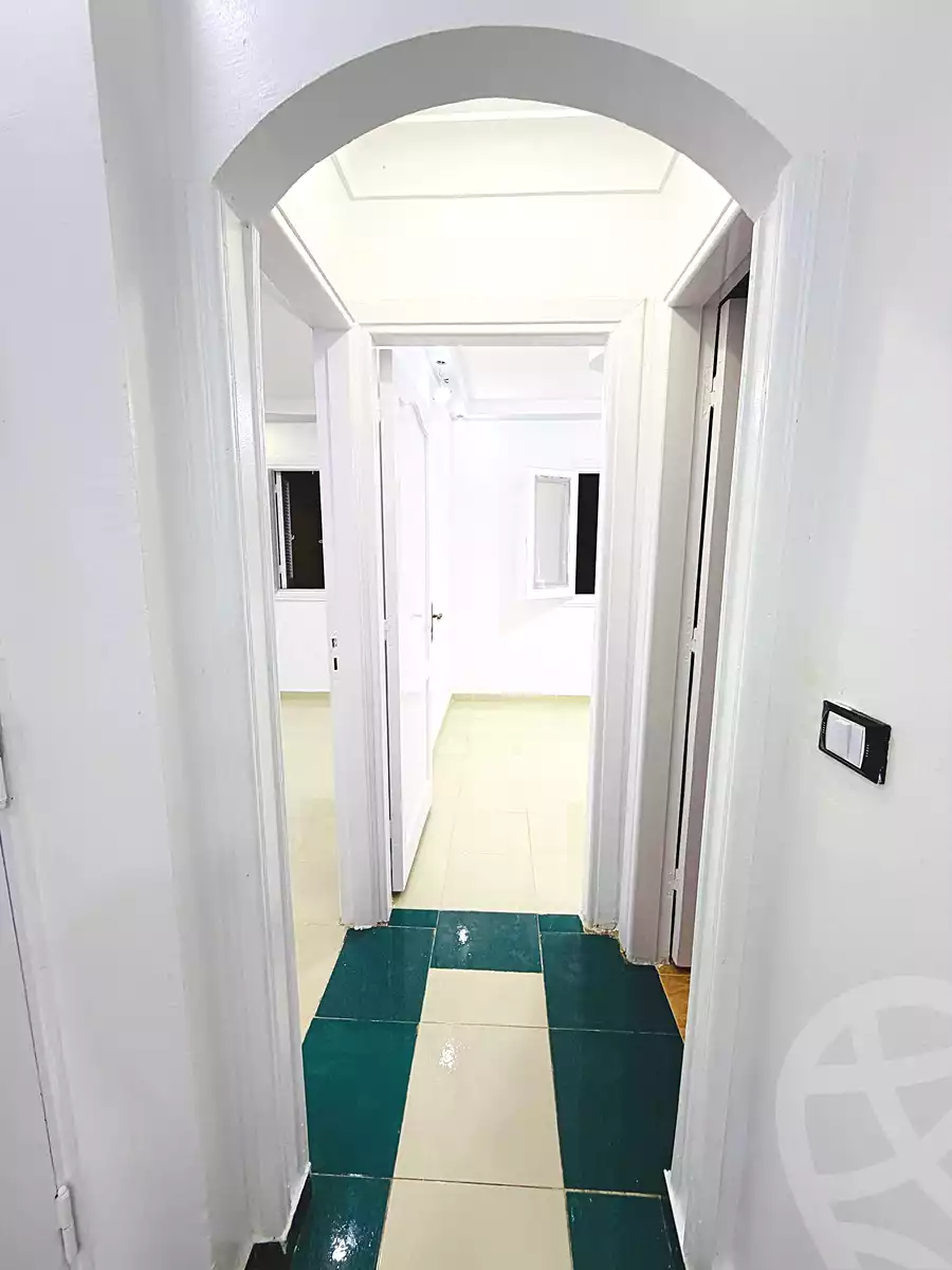 https://aqarmap.com.eg/ar/listing/6698047-for-sale-alexandria-l-jmy