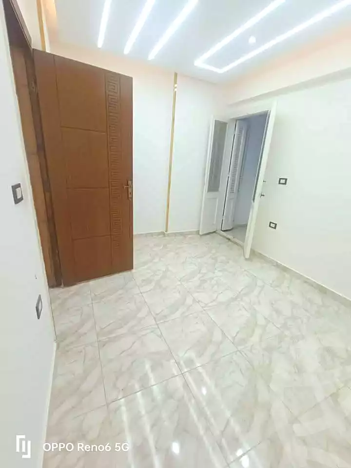 https://aqarmap.com.eg/en/listing/6698166-for-sale-alexandria-lsywf-el-falki