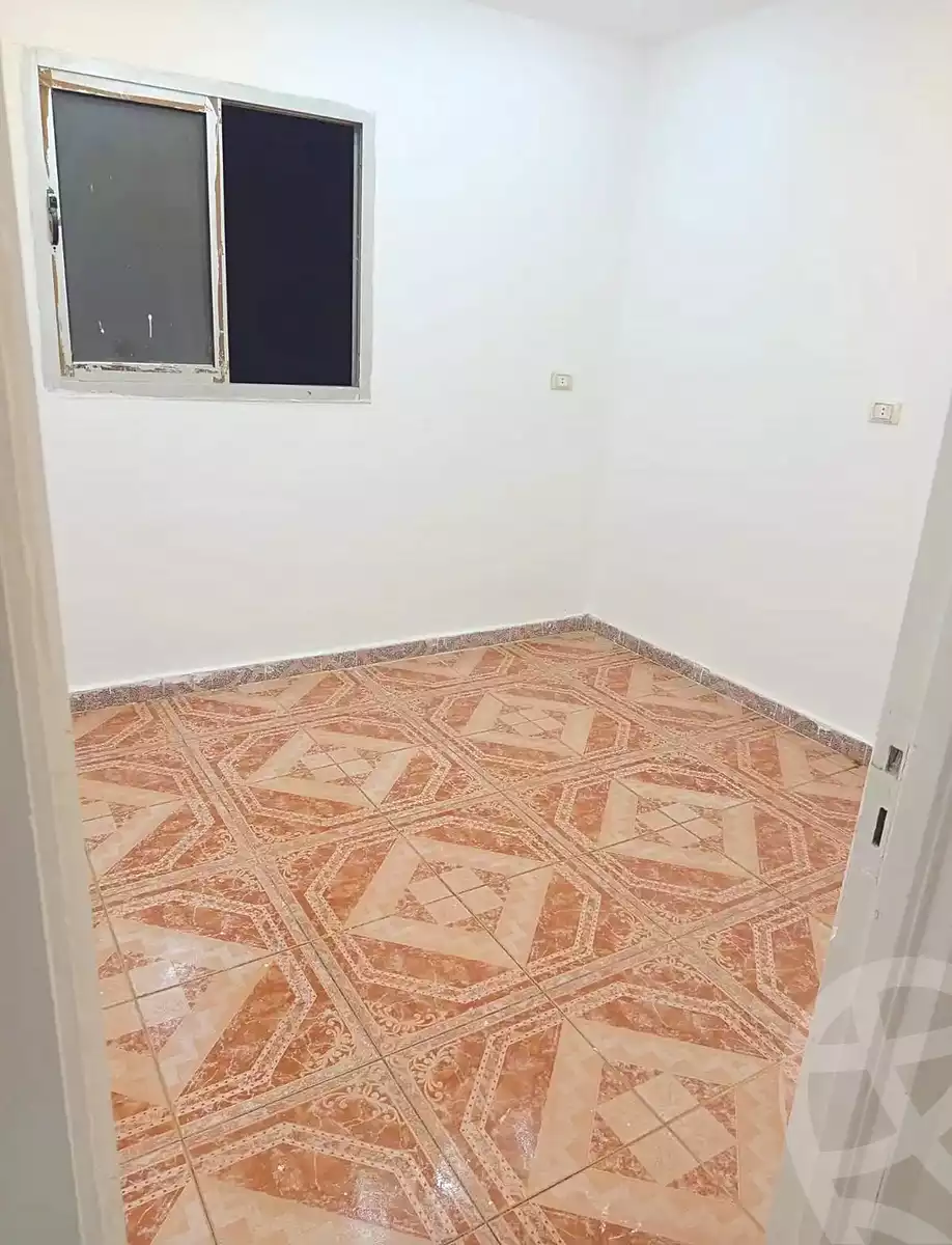 https://aqarmap.com.eg/ar/listing/6698455-for-sale-alexandria-l-jmy-lbytsh-ibrahim-othman-st