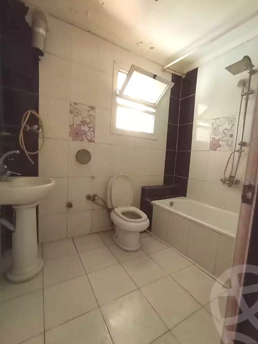 https://aqarmap.com.eg/en/listing/6698551-for-rent-cairo-helwan-helwan-el-sharkeya-ismael-kamel-st