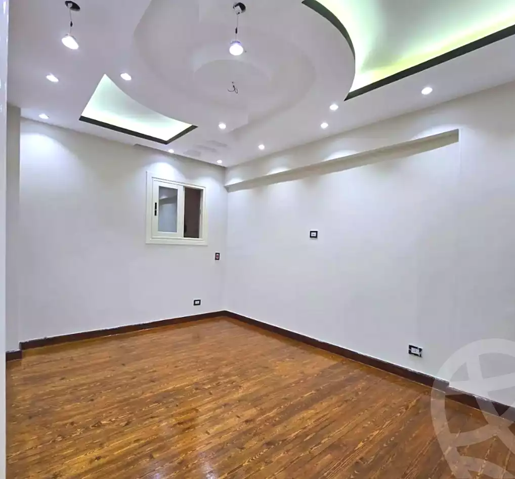 https://aqarmap.com.eg/ar/listing/6698557-for-sale-alexandria-el-asafra-l-sfr-bhry-el-geish-rd