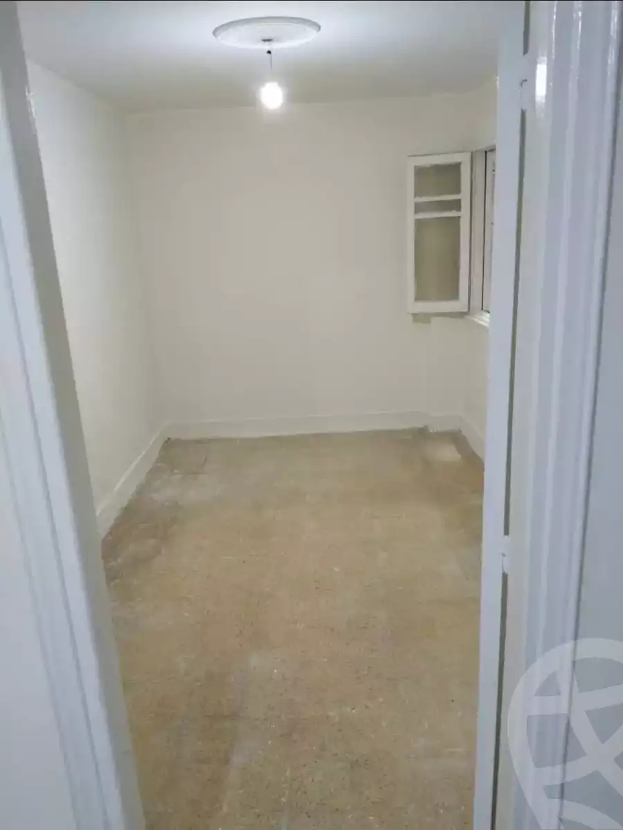 https://aqarmap.com.eg/ar/listing/6698913-for-sale-alexandria-miami-shr-jml-bd-lnsr