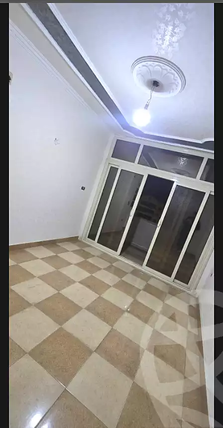 https://aqarmap.com.eg/ar/listing/6699083-for-rent-cairo-helwan-helwan-el-sharkeya-heidar-st