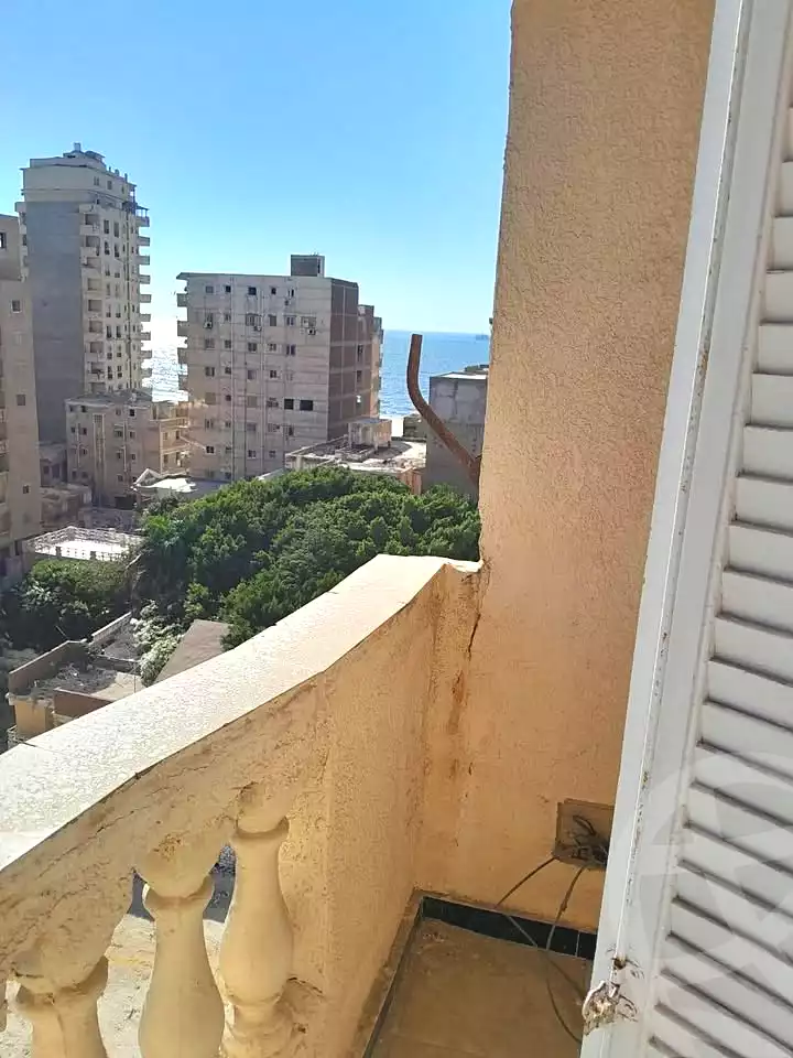https://aqarmap.com.eg/ar/listing/6699428-for-sale-alexandria-l-jmy-lbytsh-street-8