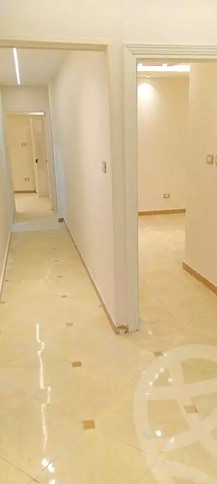 https://aqarmap.com.eg/en/listing/6700130-for-sale-alexandria-el-mandara-alex-el-mandara-bahri