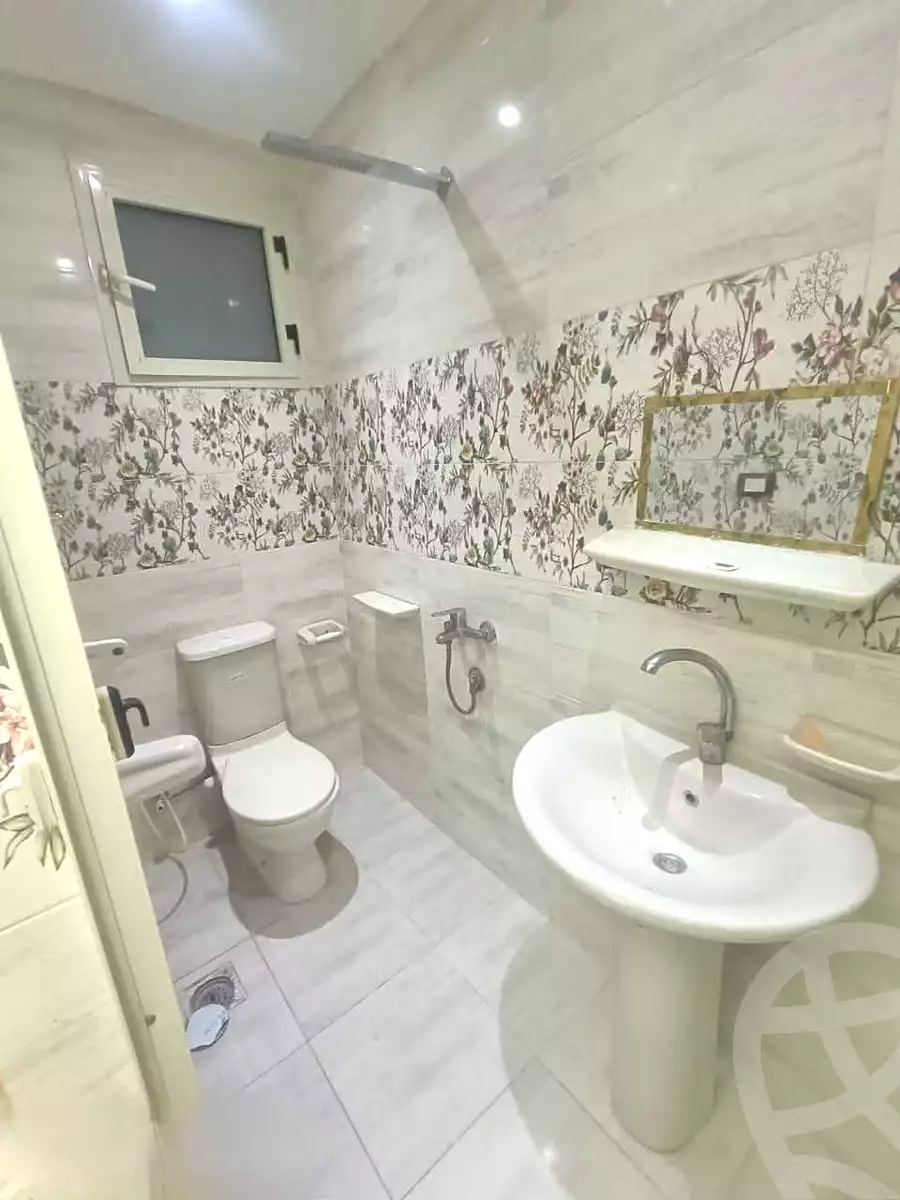 https://aqarmap.com.eg/en/listing/6700097-for-sale-alexandria-lsywf-el-falki
