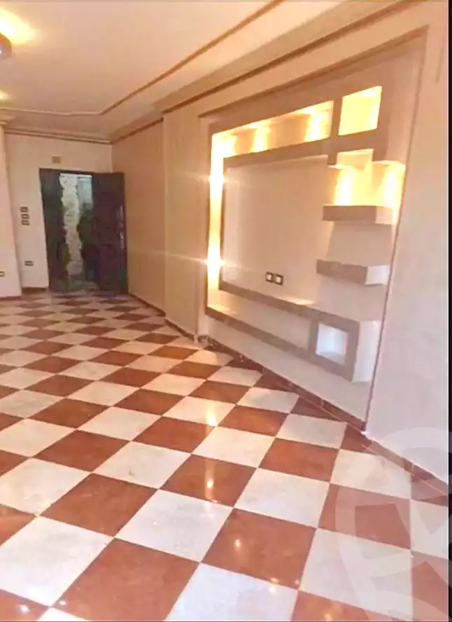 https://aqarmap.com.eg/en/listing/6700372-for-sale-cairo-el-haram-shareaa-el-haram