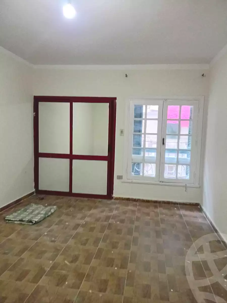 https://aqarmap.com.eg/en/listing/6700378-for-rent-alexandria-el-asafra-l-sfr-bhry