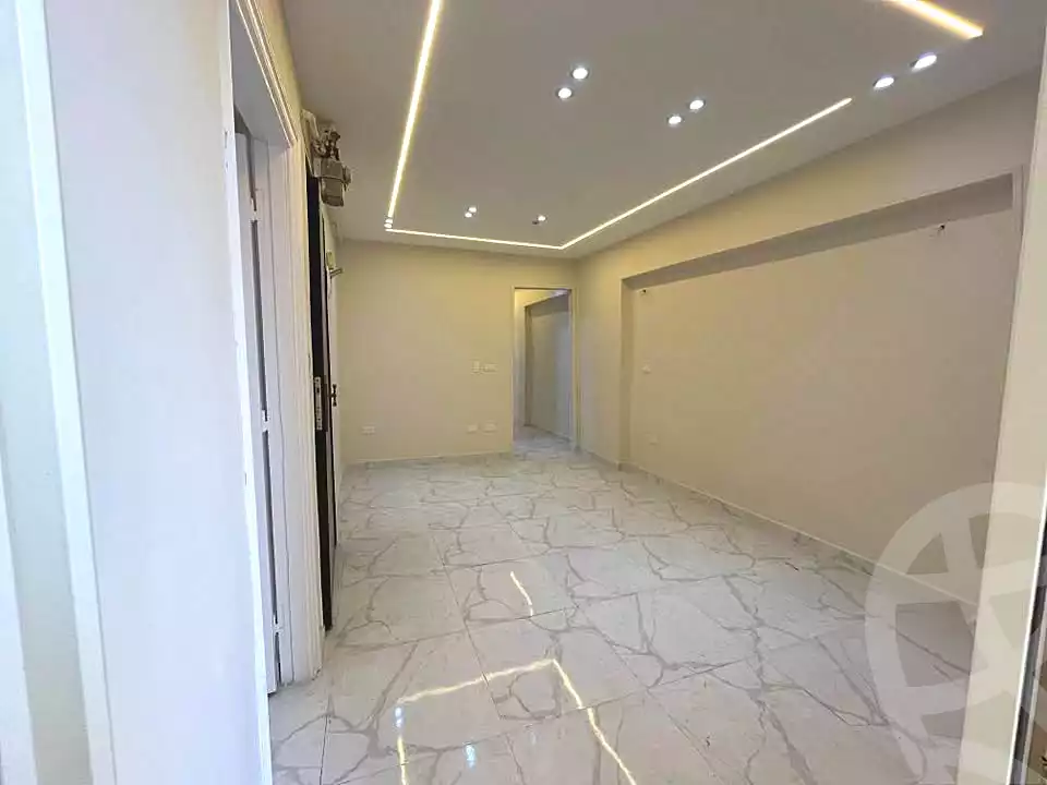 https://aqarmap.com.eg/ar/listing/6700529-for-sale-alexandria-sydy-bshr-sydy-bshr-bhry-khalil-hamada-st