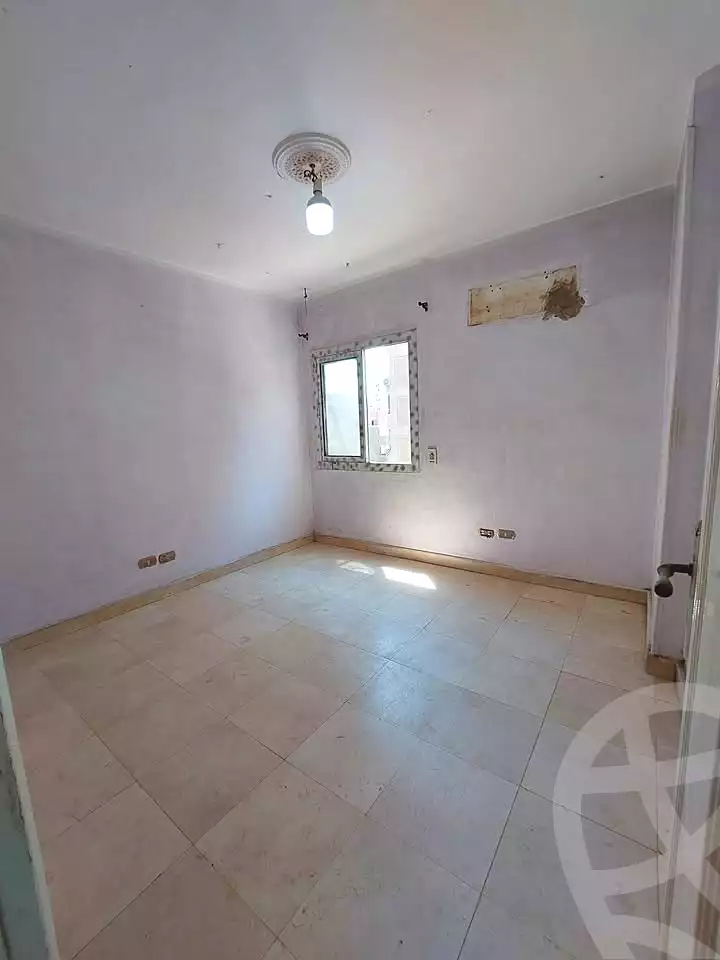https://aqarmap.com.eg/ar/listing/6700960-for-sale-cairo-ain-shams-ain-shams-el-sharkia-el-zahraa-st