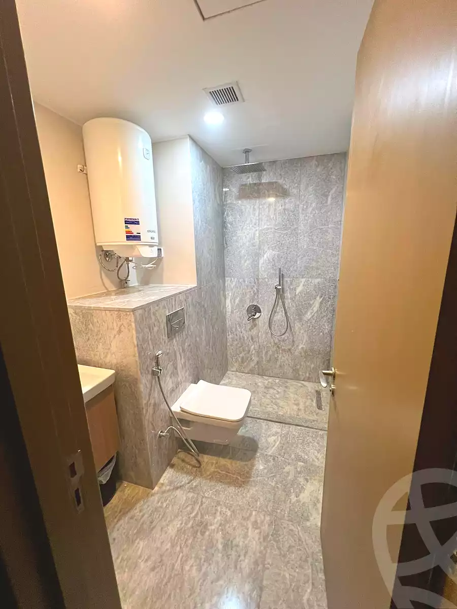 https://aqarmap.com.eg/ar/listing/6700996-for-rent-cairo-el-sheikh-zayed-city-compounds-zyd-wr-llttwyr-park-towers-zed-el-sheikh-zayed-compound