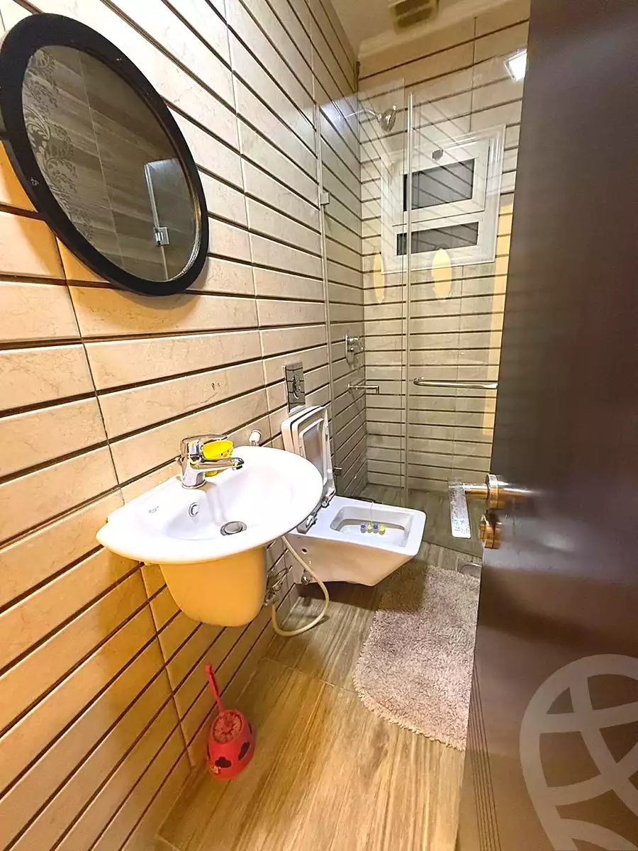 https://aqarmap.com.eg/en/listing/6701057-for-rent-cairo-el-sheikh-zayed-city-compounds-beverly-hills